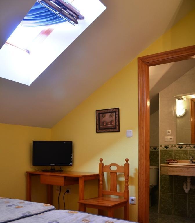 Hospedería El Cantio Orena Quarto foto